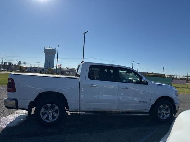 2022 Ram 1500 Laramie photo 3