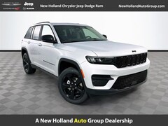 2025 Jeep Grand Cherokee Laredo SUV V-6 cyl