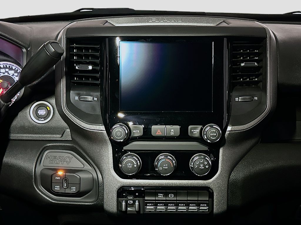 2026 RAM 3500 Tradesman - Photo 9