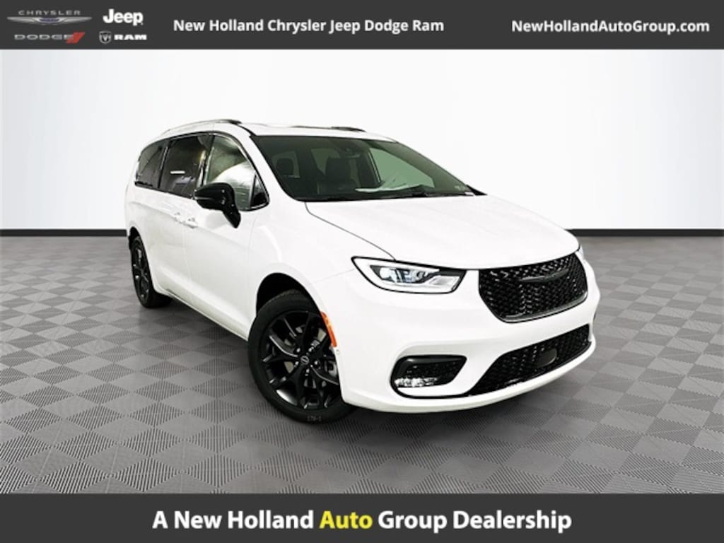 New 2026 Chrysler Pacifica Limited Van Passenger Van