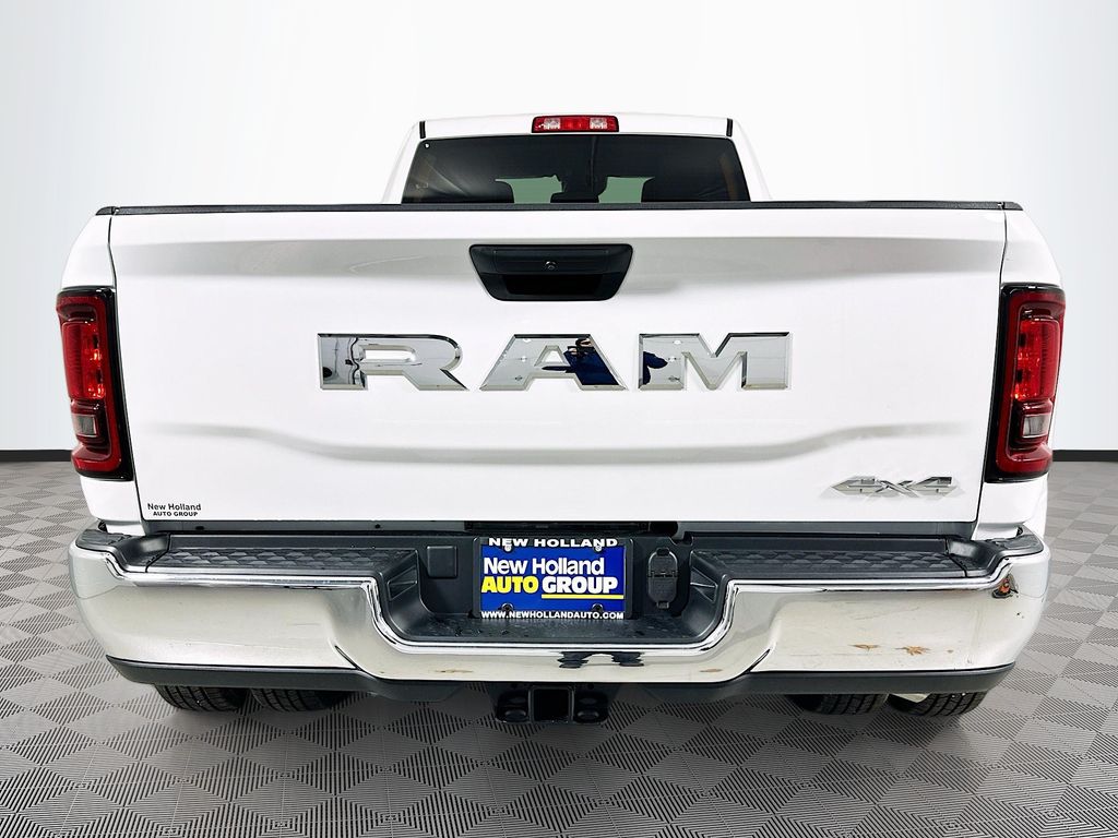 2026 RAM 3500 Tradesman - Photo 6
