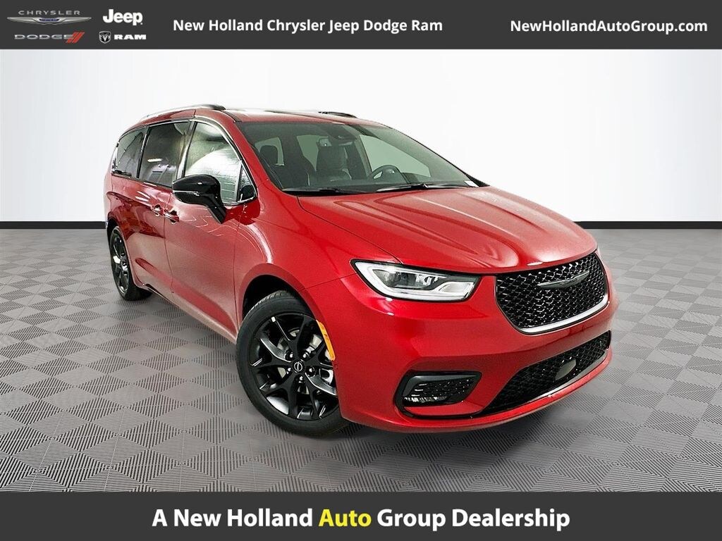 New 2026 Chrysler Pacifica Limited Van Passenger Van
