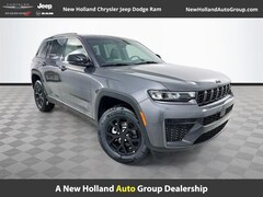 2026 Jeep Grand Cherokee Laredo SUV I-4 cyl