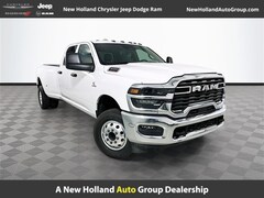 2026 Ram 3500 Tradesman Truck Crew Cab I-6 cyl