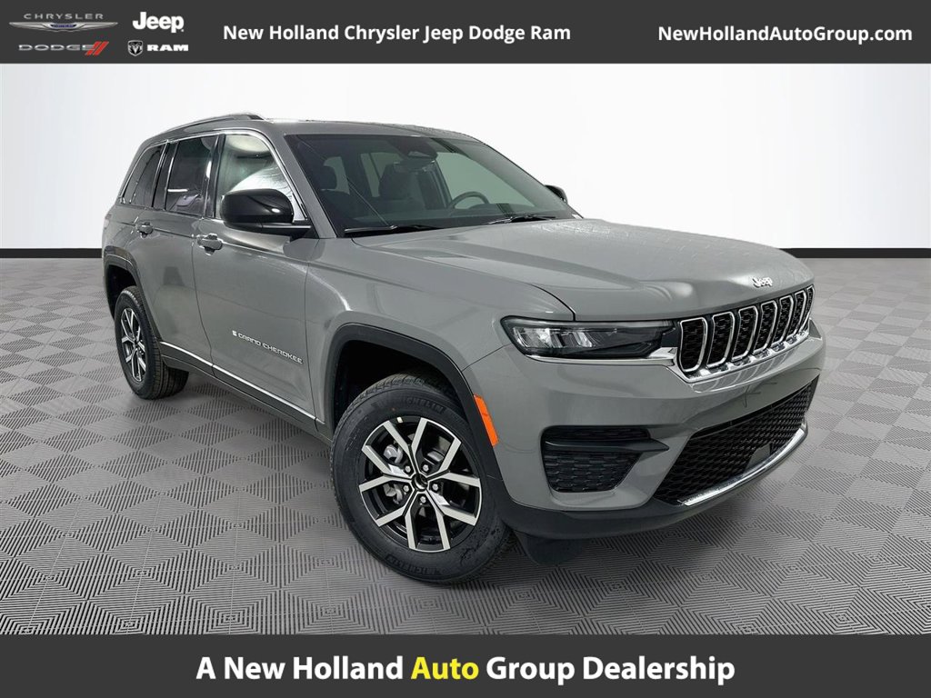 New 2027 Jeep Grand Cherokee Laredo SUV