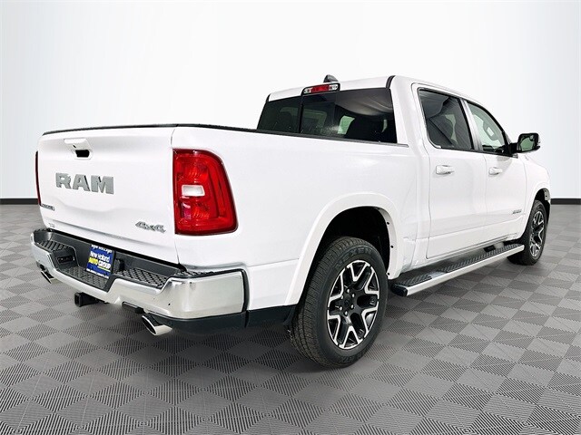 2025 Ram 1500 Laramie photo 4
