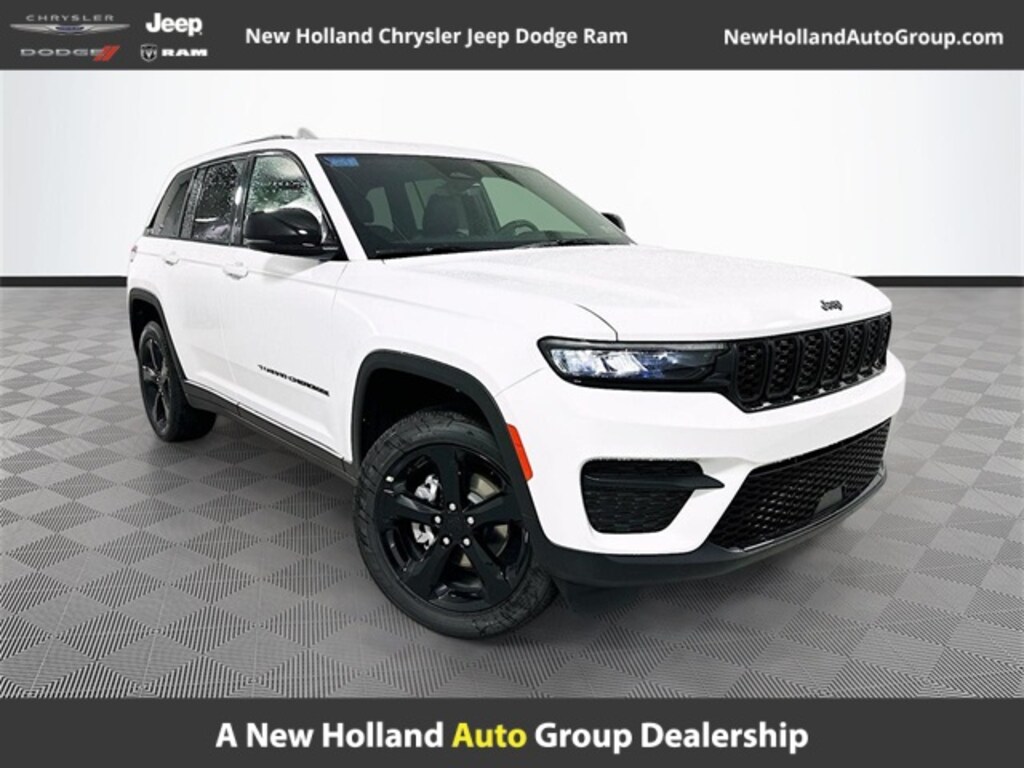 New 2025 Jeep Grand Cherokee Laredo SUV