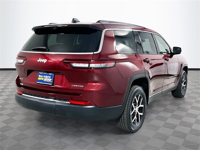 2025 Jeep Grand Cherokee Limited photo 2