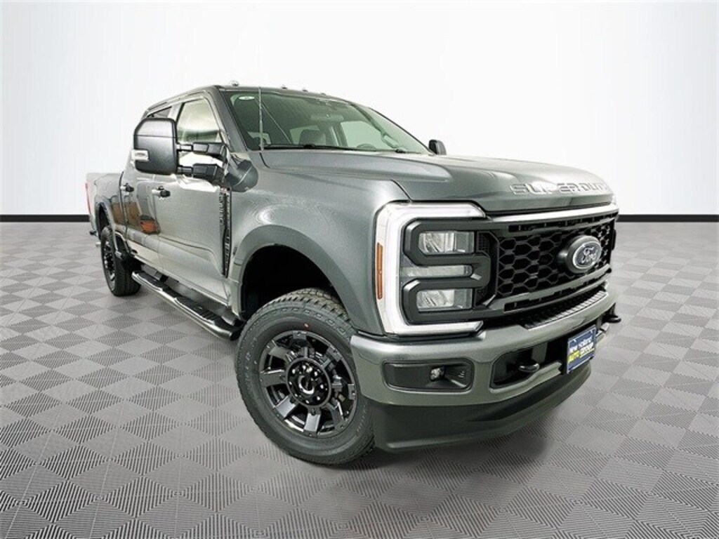 New 2026 Ford F-250  Truck Crew Cab