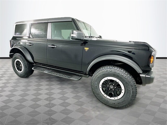 2025 Ford Bronco Badlands photo 3