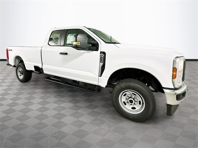 2026 Ford F-250 XL photo 2