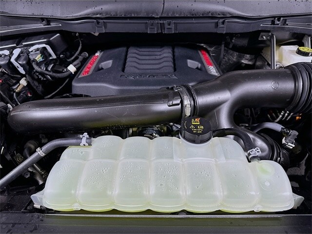 2025 Ford F-150 Raptor photo 3