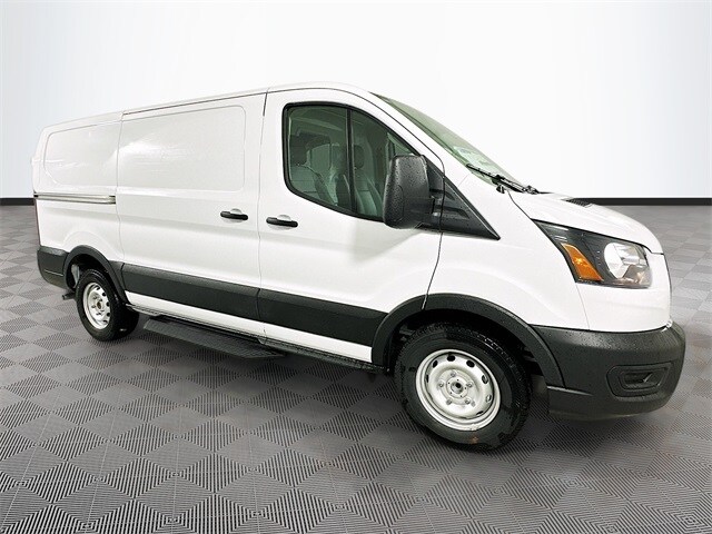 2025 Ford Transit photo 3