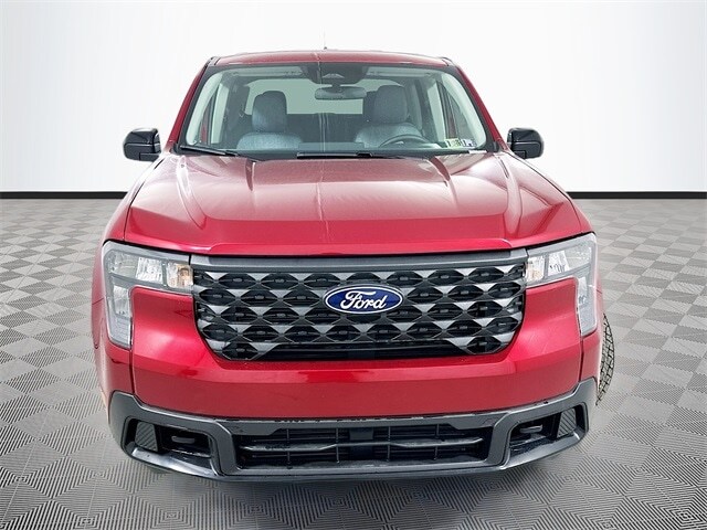 2025 Ford Maverick XLT photo 2
