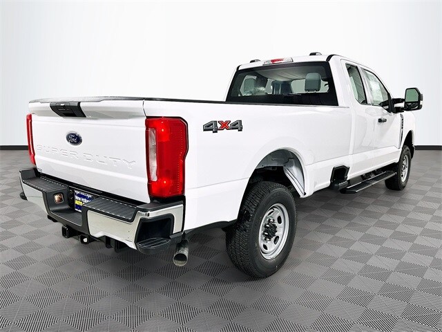 2026 Ford F-250 XL photo 3