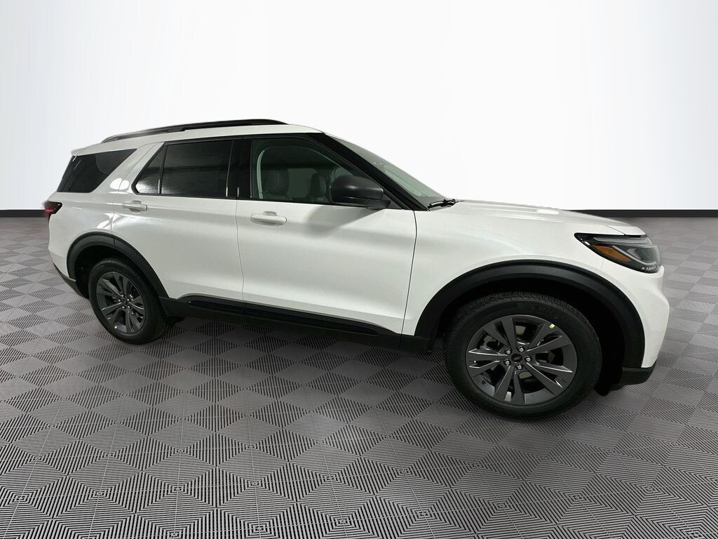New 2026 Ford Explorer Active SUV