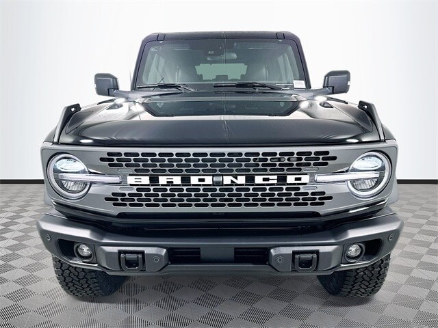 2025 Ford Bronco Badlands photo 2