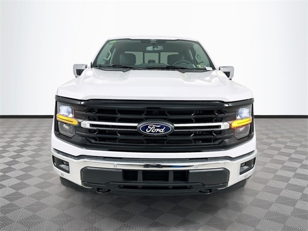 New 2025 Ford F-150 XLT Truck SuperCrew Cab