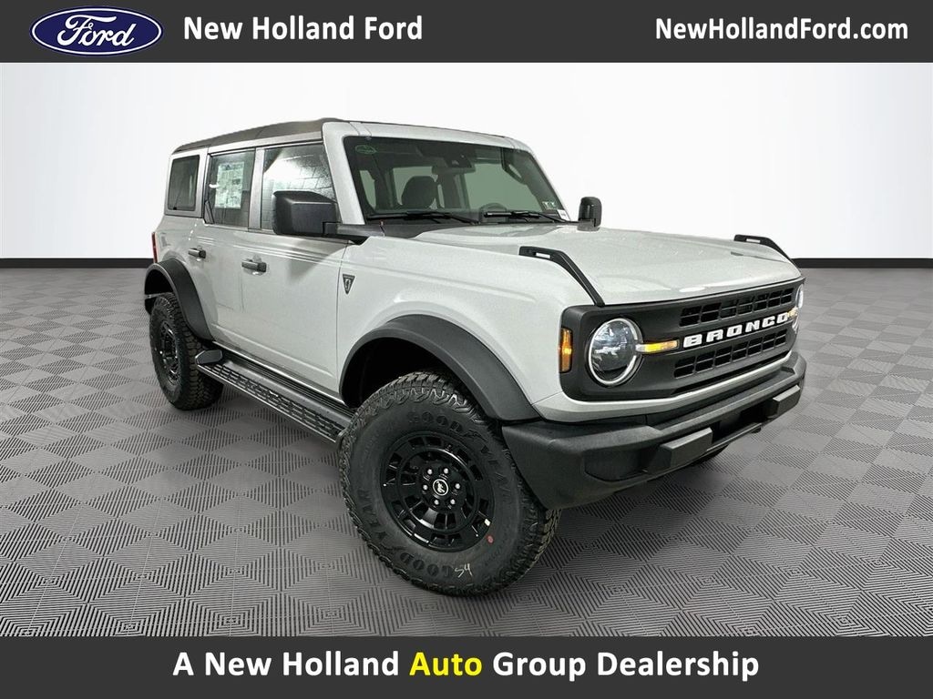 New 2026 Ford Bronco Base SUV