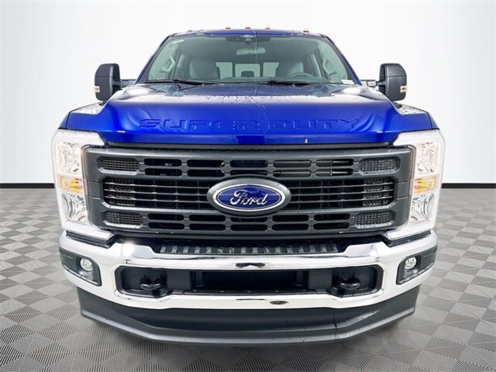New 2026 Ford F-250  Truck Crew Cab