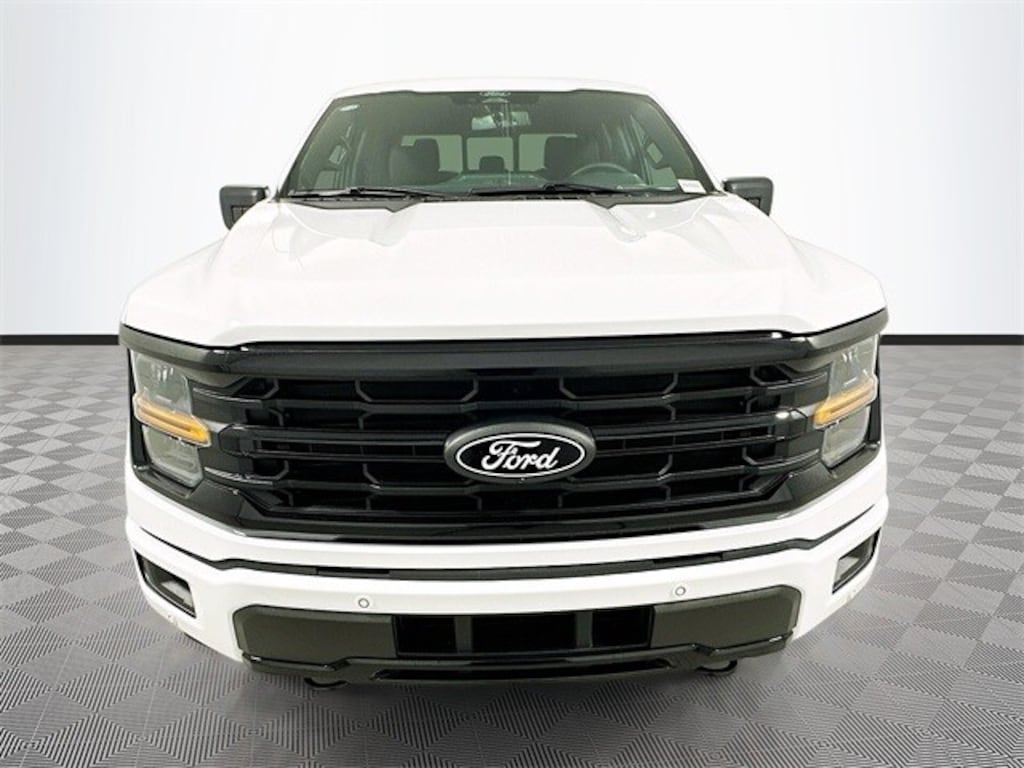 New 2025 Ford F-150 XLT Truck SuperCrew Cab