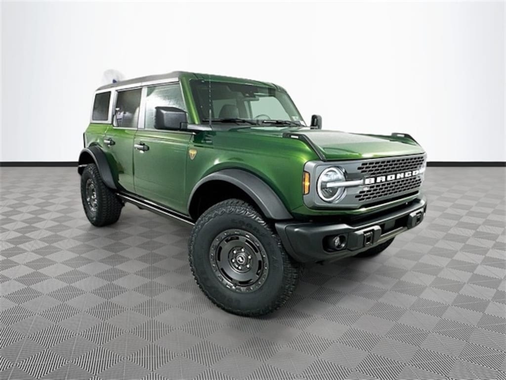 New 2025 Ford Bronco Badlands SUV