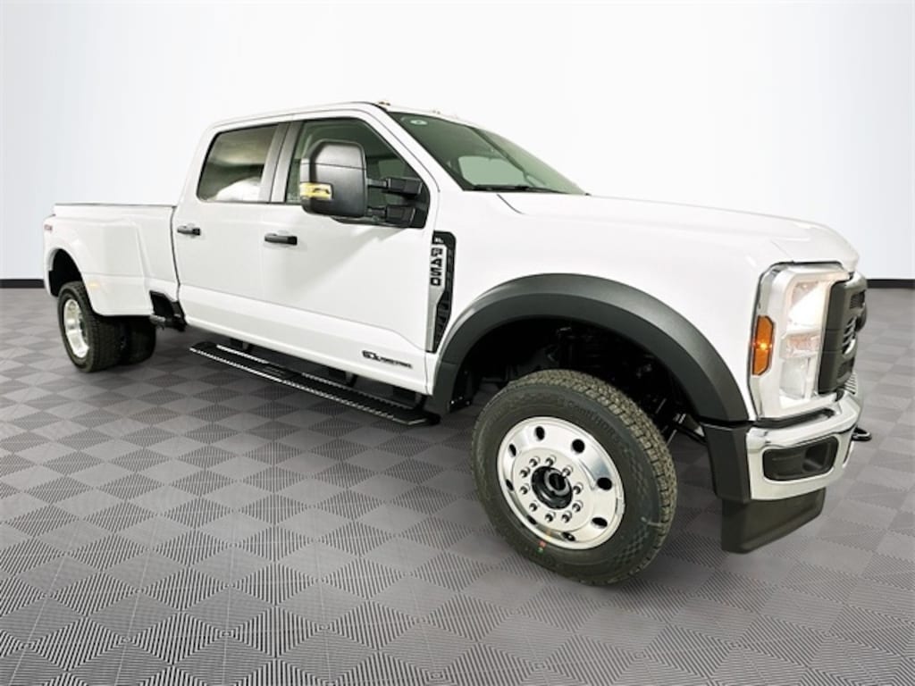 New 2026 Ford F-450 Truck Crew Cab