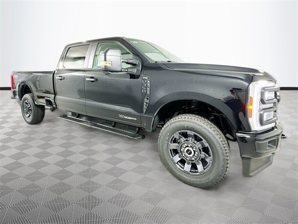 New 2026 Ford F-350 Truck Crew Cab