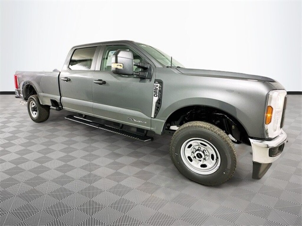 New 2026 Ford F-250  Truck Crew Cab
