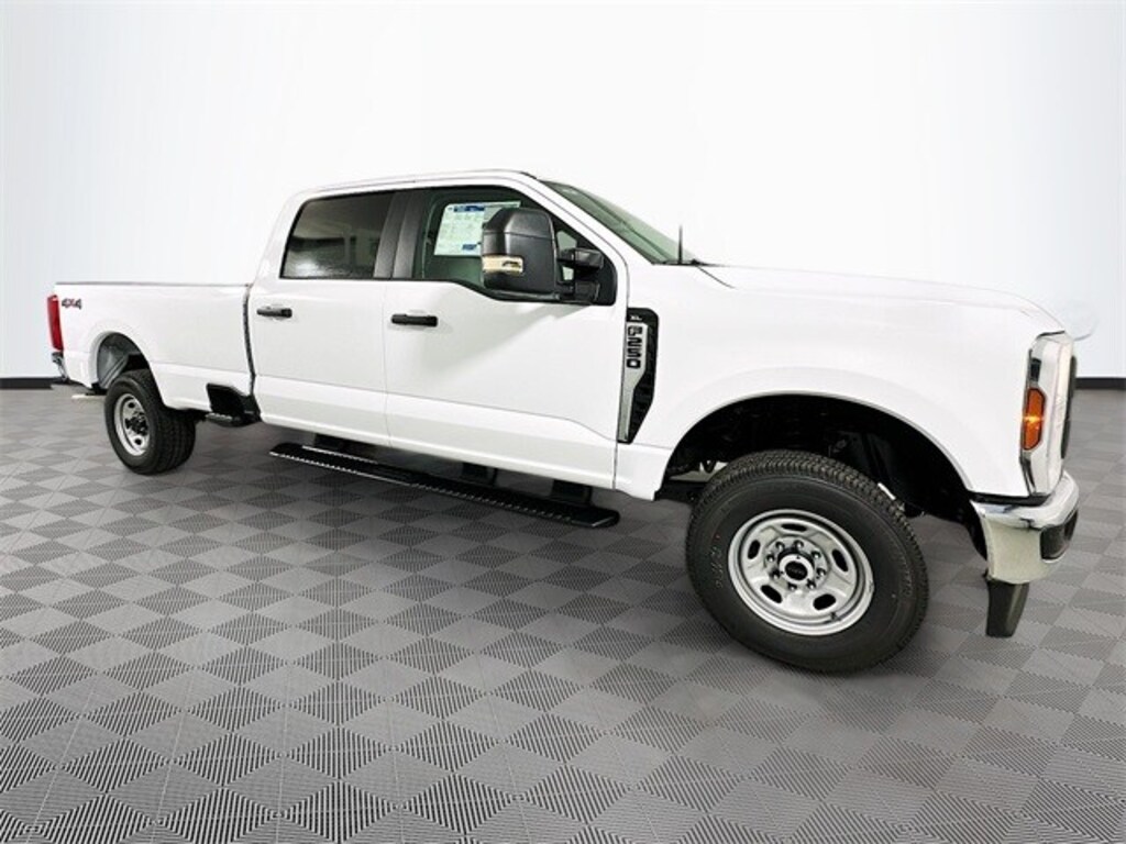 New 2026 Ford F-250  Truck Crew Cab