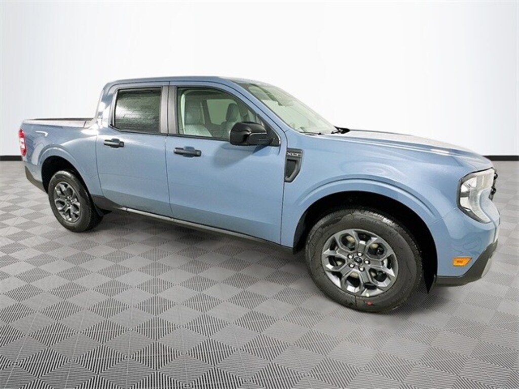 New 2026 Ford Maverick XLT Truck SuperCrew