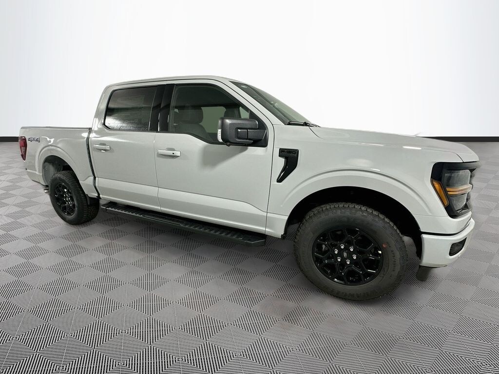 New 2026 Ford F-150 XLT Truck SuperCrew Cab