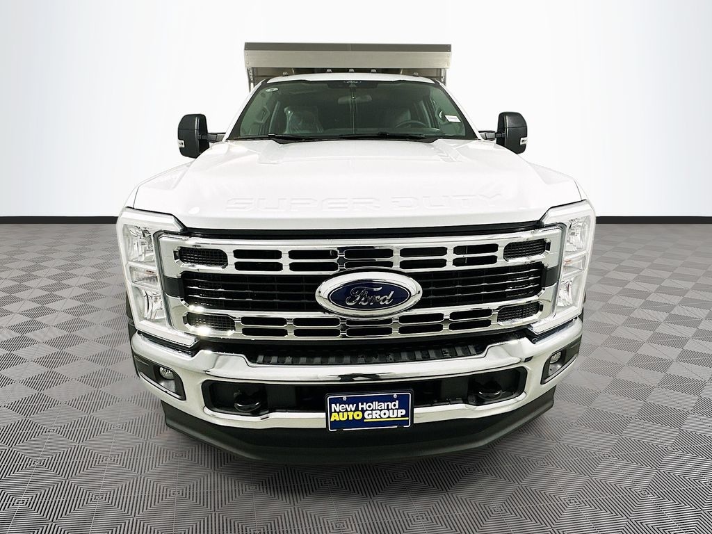 New 2026 Ford F-450 Chassis Truck Crew Cab