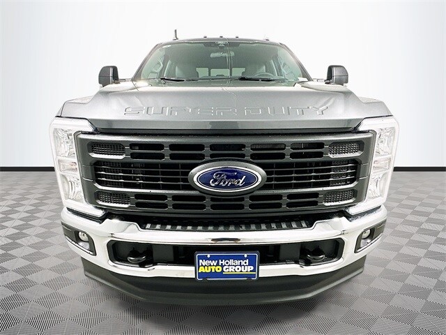 2026 Ford F-250 XL photo 2