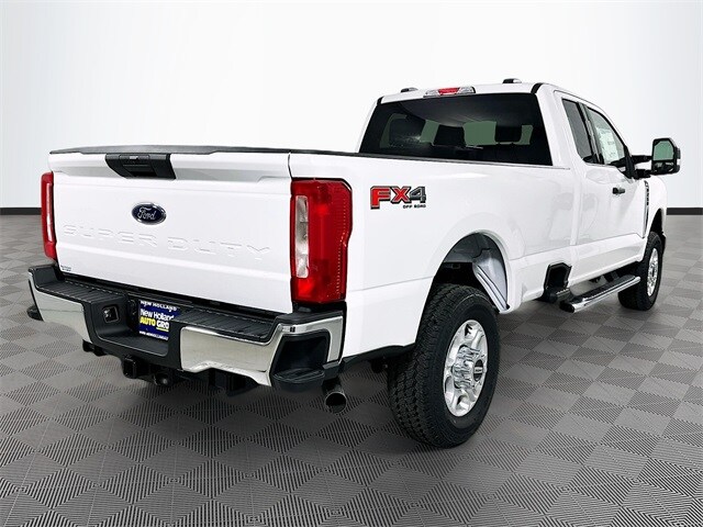 2026 Ford F-250 XLT photo 4