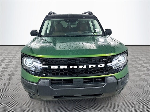 2025 Ford Bronco Sport Outer Banks photo 2