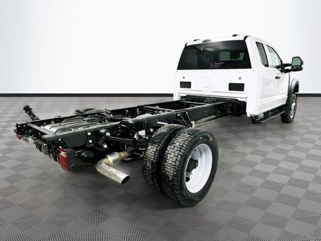 New 2026 Ford F-550 Chassis Truck Super Cab
