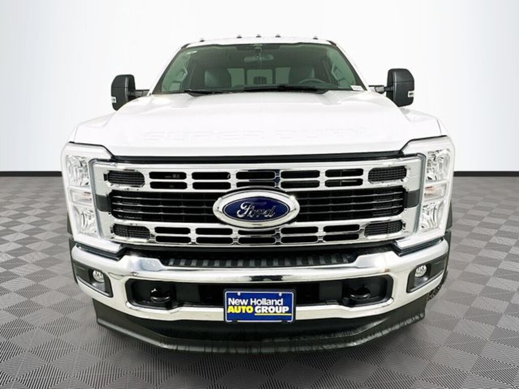 New 2026 Ford F-550 Chassis Truck Super Cab