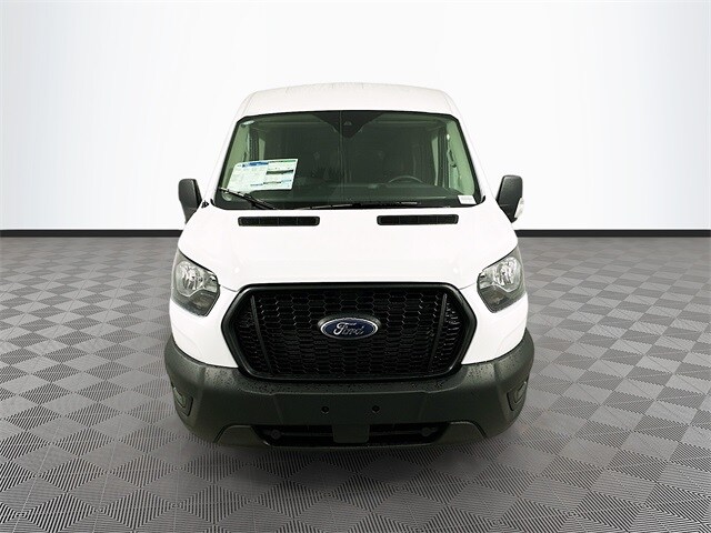 2025 Ford Transit photo 2