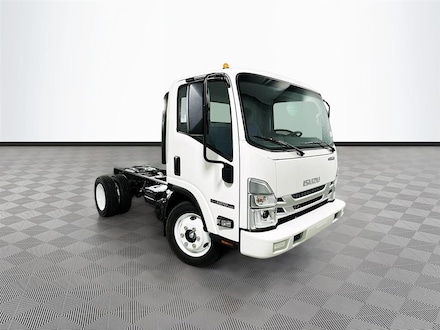 2026 Isuzu NPR