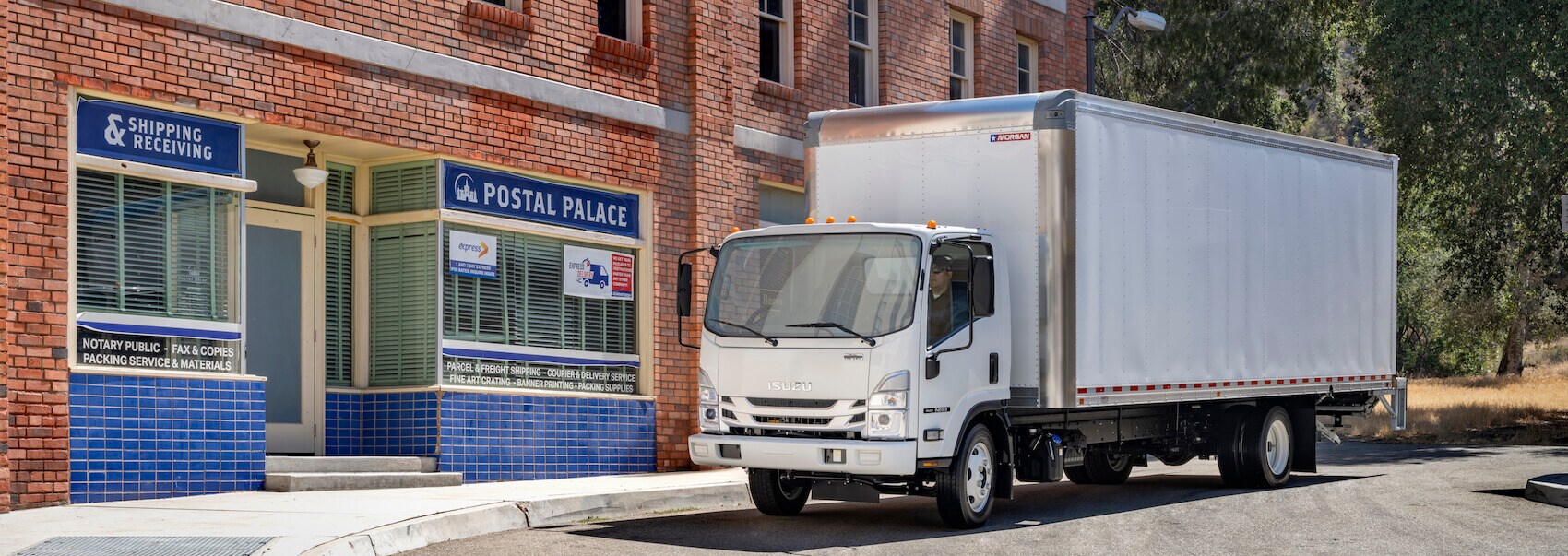 Commercial Truck Service near Exton PA New Holland Isuzu