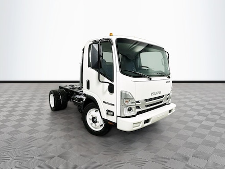 2026 Isuzu NPR