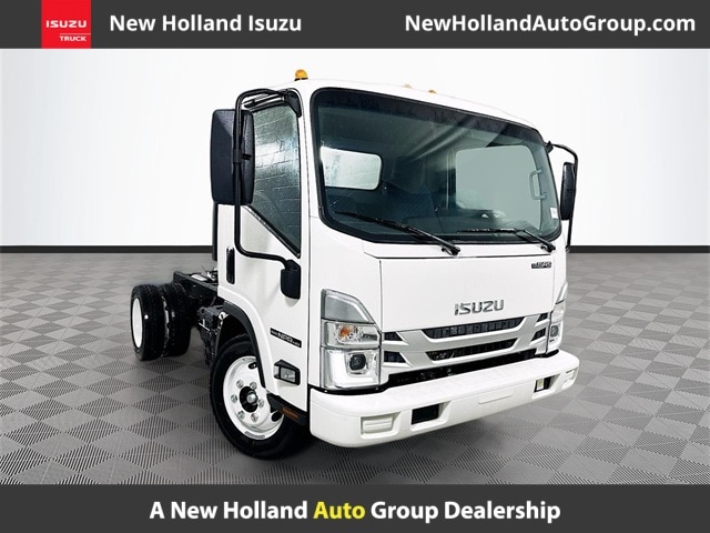 2026 Isuzu NPR's photo