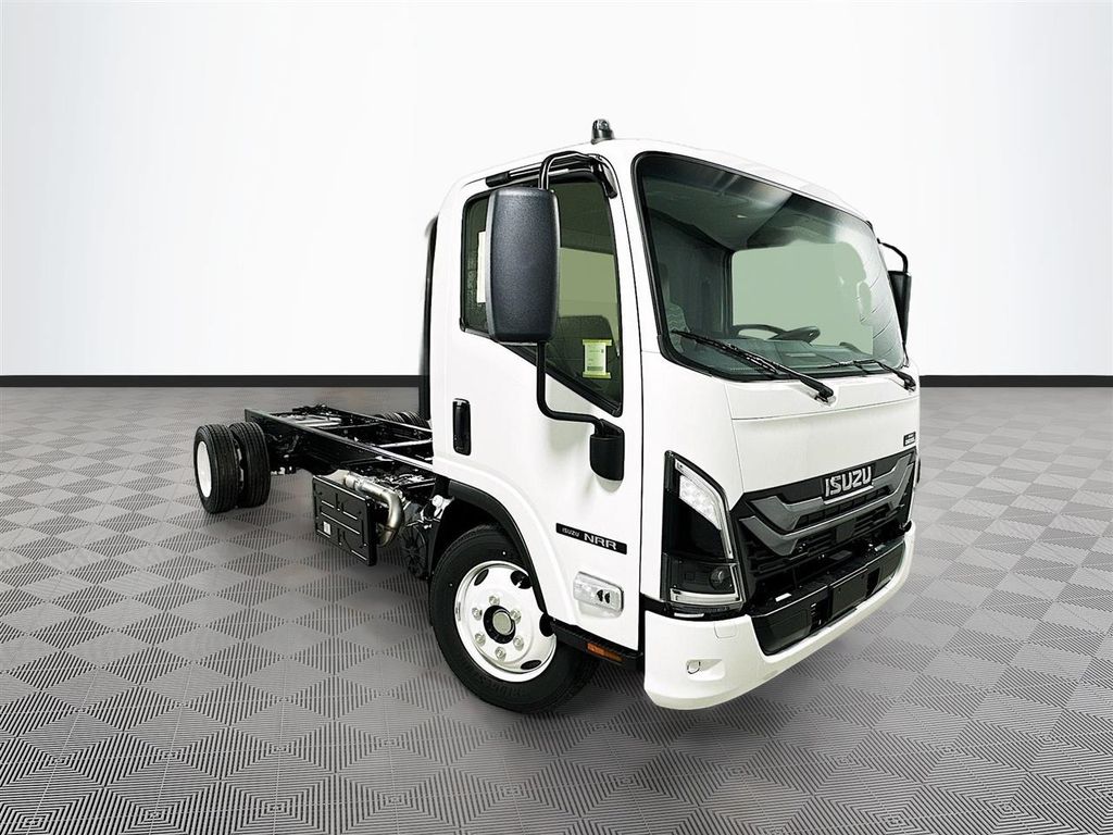 2026 Isuzu NRR's photo