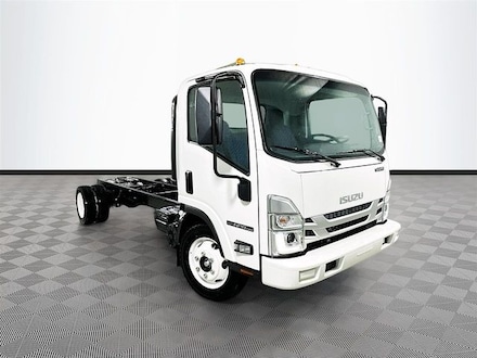 2026 Isuzu NPR
