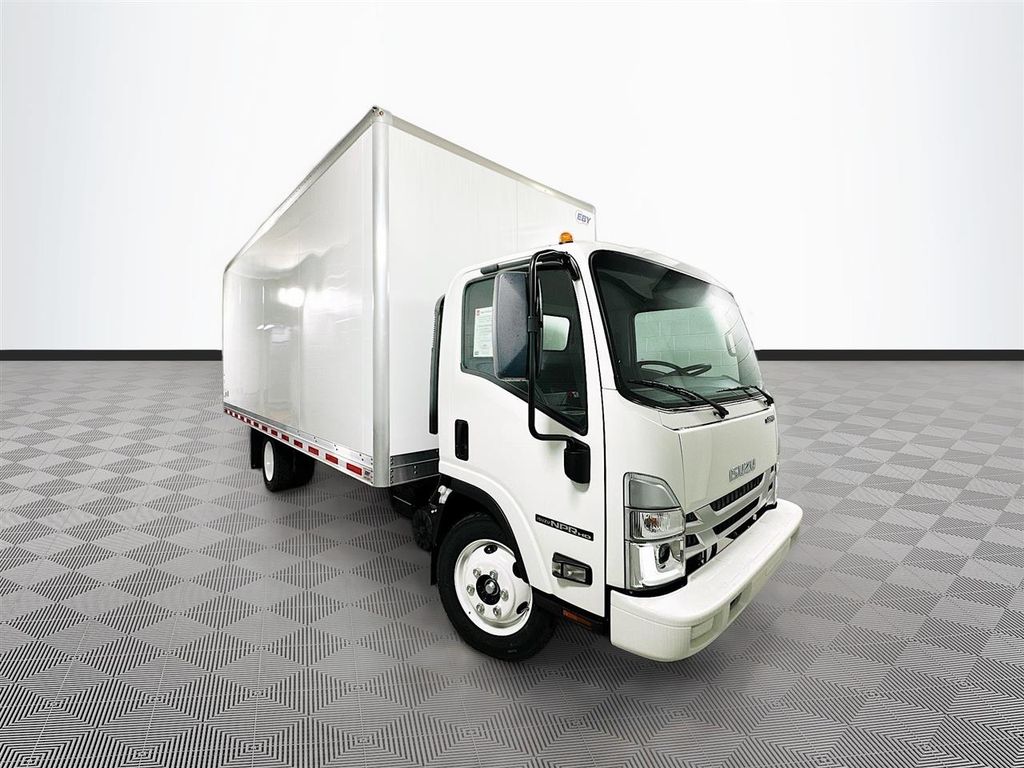 2026 Isuzu NPR's photo