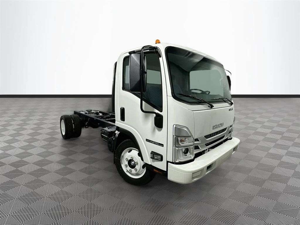 2026 Isuzu NPR