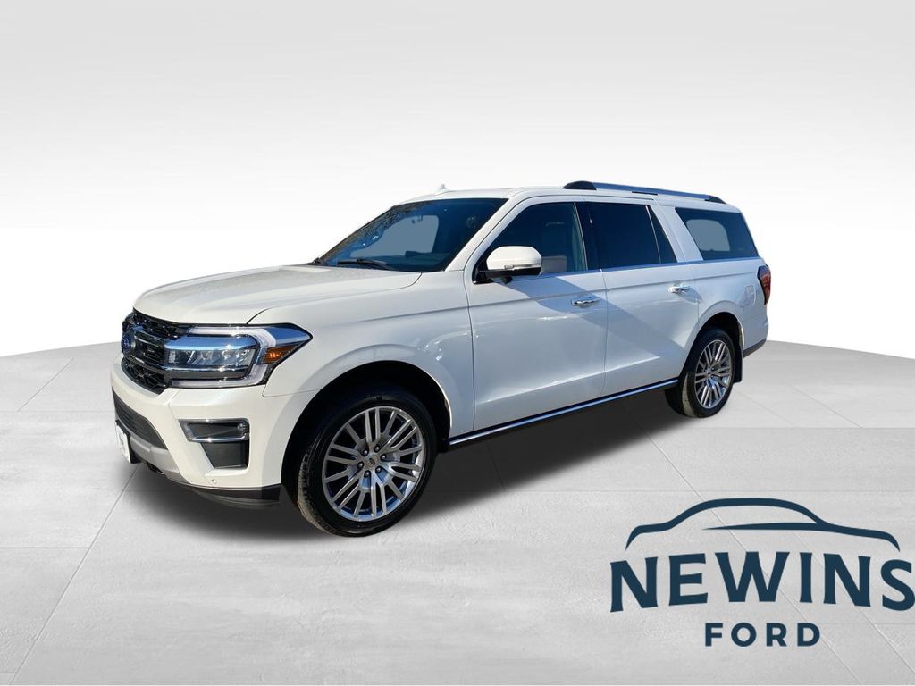 2024 Ford Expedition Limited's photo