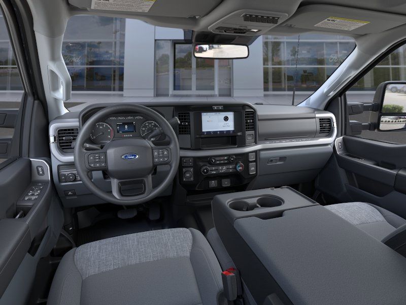 2026 Ford F-350 Super Duty XLT - Photo 9