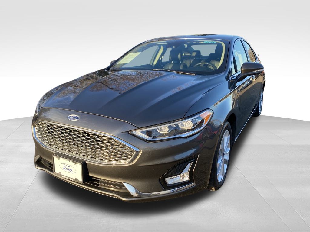 Used 2019 Ford Fusion Energi Titanium with VIN 3FA6P0SU6KR157627 for sale in Bay Shore, NY